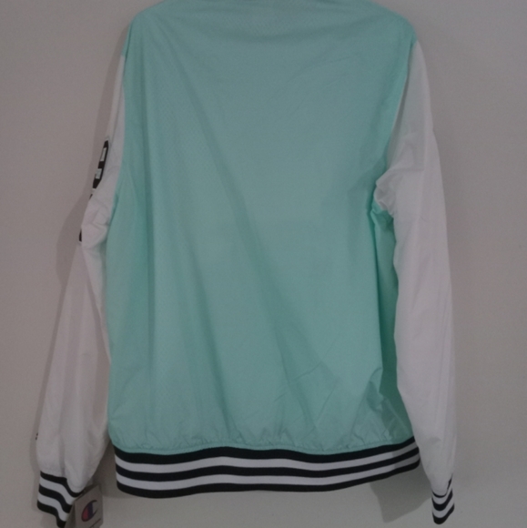 Seafoam blue & white Champion jacket..lightweight large - Picture 6 of 6